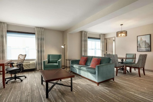 Hilton Garden Inn Troy image 14