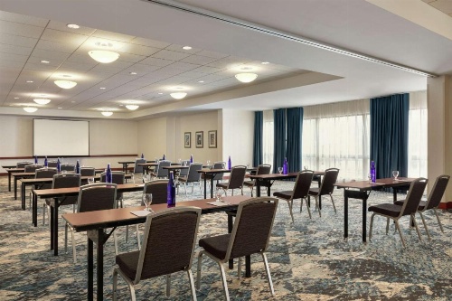 Hilton Garden Inn Troy image 49